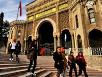 İlişiği kesilen üniversitelilerin dönüş yolu açıldı