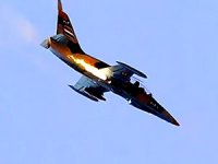 Suriye'de rejime ait savaş uçağı düştü