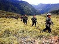 FARC, son silahlarını da teslim etti: 52 yıllık savaş bitti