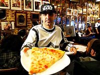 Dünya pizza şampiyonu Silvan'da gözaltına alındı