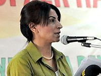 Aysel Tuğluk'un annesi vefat etti